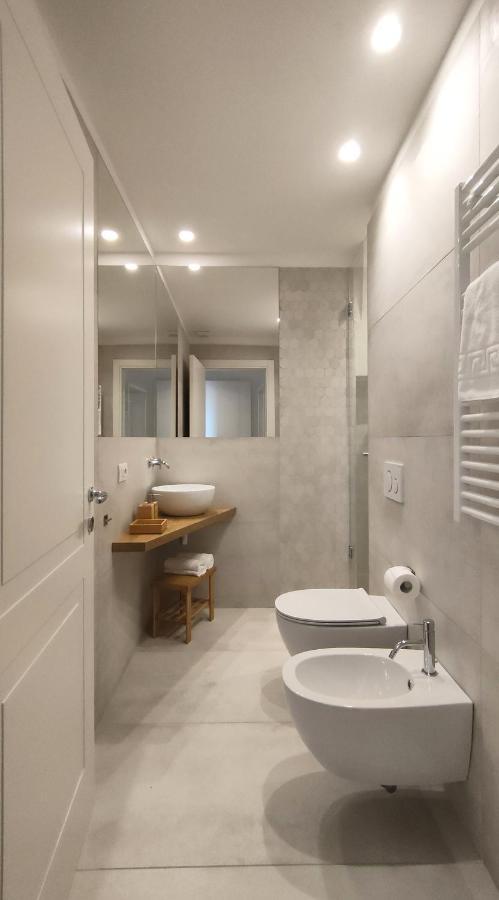 Milano Navigli Apartment - Via Vigevano Milão Exterior foto